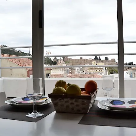 Atico Con Terraza Y Vistas *